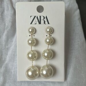 Zara Pearl Drop Earrings